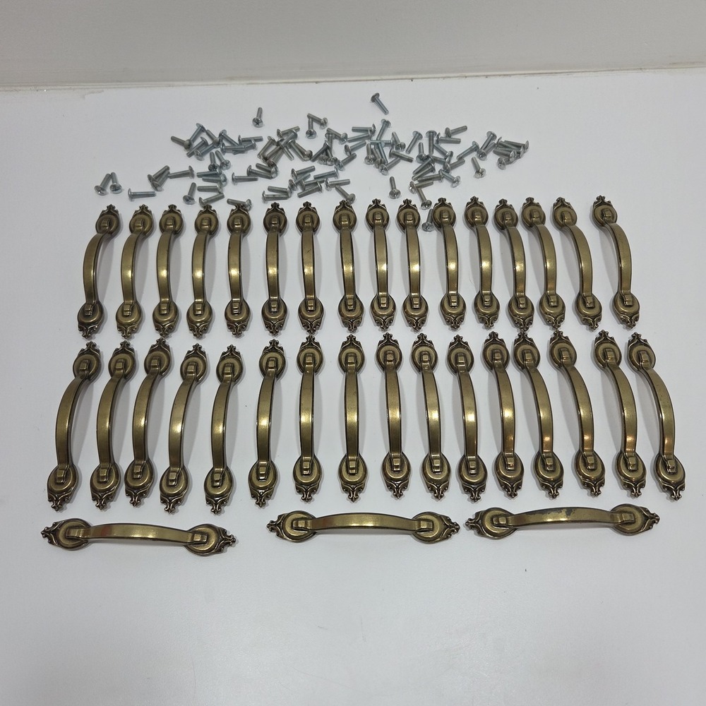 35 AMEROCK PULL HANDLES 735-1 WITH SCREWS - Picture 2 of 12